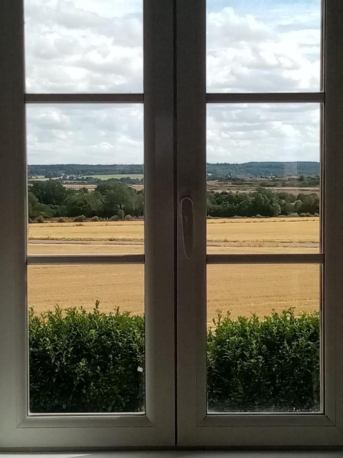 Hotel Galerie, Tumulus De La Hogue Fontenay-le-Marmion Exterior foto